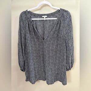 Joie Textural Print Addie B Silk Blouse Top in Bluestone with 3/4 sleeves Size L